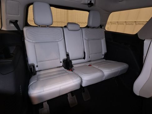 New 2026 Ford Expedition Platinum w/ Platinum Ultimate Package AWD/4WD image 19