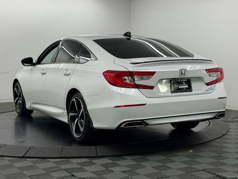 Used 2021 Honda Accord Sport image 12
