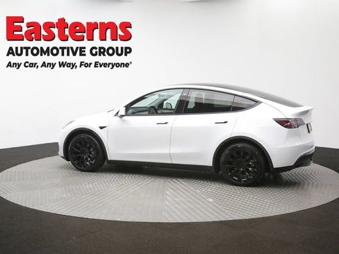 Used 2022 Tesla Model Y Long Range AWD/4WD image 55