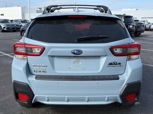 Used 2022 Subaru Crosstrek 2.5i Limited w/ Moonroof Package 2 image 3