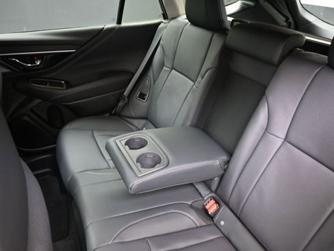 Certified 2025 Subaru Outback Limited image 19