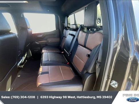 Used 2022 Chevrolet Silverado 1500 High Country w/ Technology Package image 20