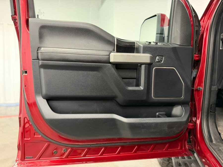 Used 2018 Ford F150 Raptor w/ Equipment Group 802A Luxury AWD/4WD image 31