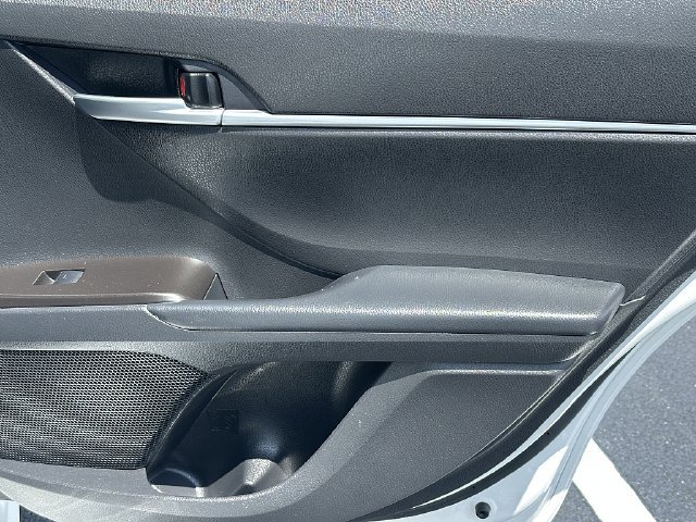 Certified 2024 Toyota Camry SE FWD image 15
