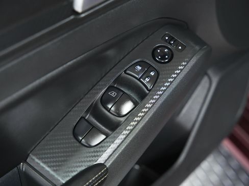 Used 2024 Nissan Altima 2.5 SV image 23