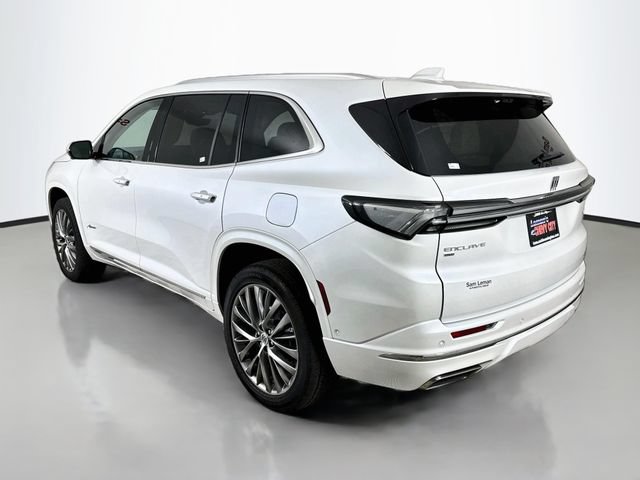 Used 2025 Buick Enclave Avenir w/ Super Cruise Package AWD/4WD image 5