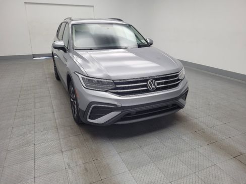 Used 2022 Volkswagen Tiguan S FWD image 14