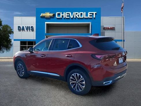 Used 2025 Buick Envision Preferred AWD/4WD image 5