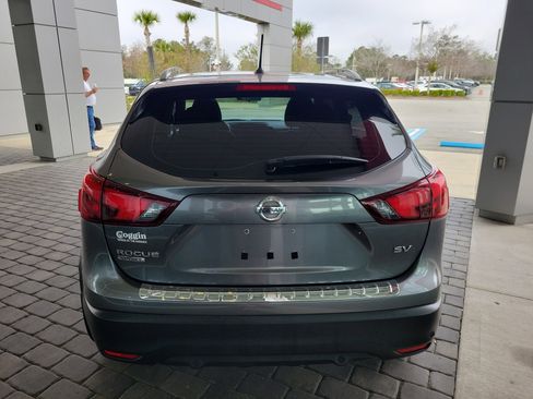 Used 2019 Nissan Rogue Sport SV image 5