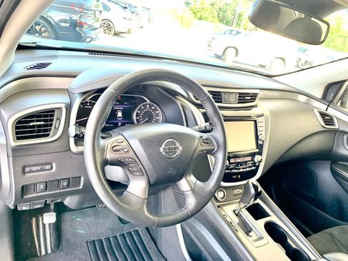 Used 2020 Nissan Murano SV FWD image 14