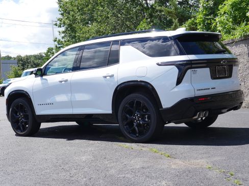 Certified 2026 Chevrolet Traverse RS AWD/4WD image 4