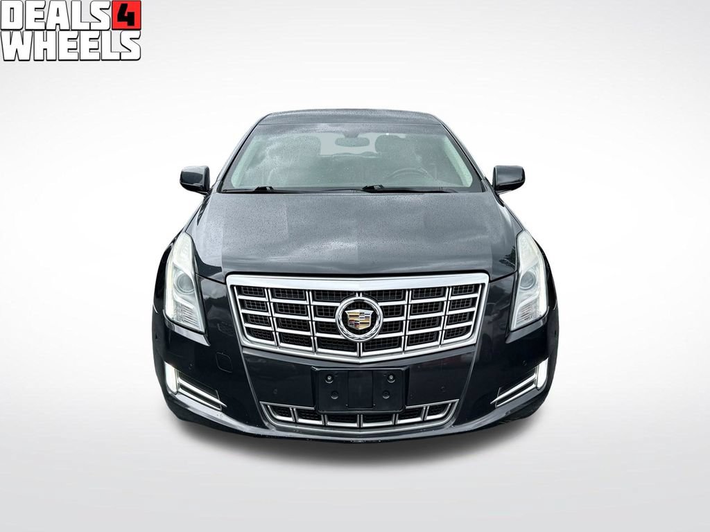 Used 2014 Cadillac XTS Luxury FWD image 2