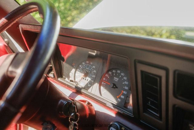 Used 1988 Dodge Daytona Shelby Z FWD image 29