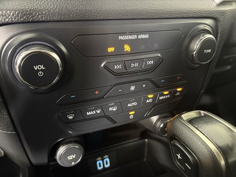 Used 2019 Ford Ranger XLT w/ Equipment Group 301A Mid image 31