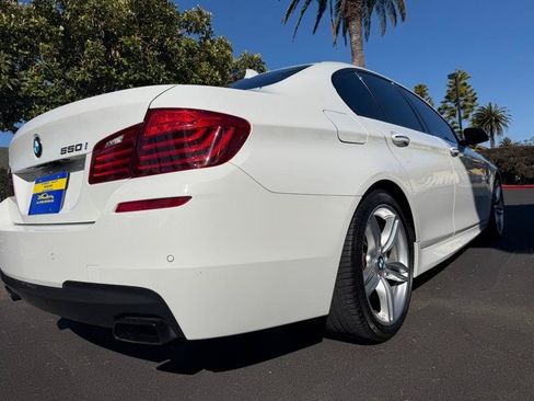 Used 2015 BMW 550i Sedan RWD image 40