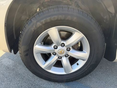 Used 2010 Lexus GX 460 image 12