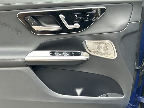 Certified 2025 Mercedes-Benz GLC 300 image 19