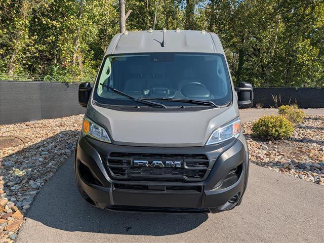 Used 2025 RAM ProMaster 2500 FWD image 8