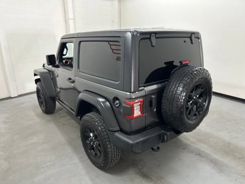 Used 2021 Jeep Wrangler Sport AWD/4WD image 12