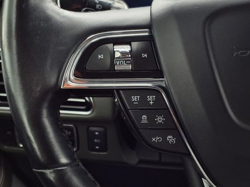 Used 2024 Lincoln Navigator L Black Label AWD/4WD image 19