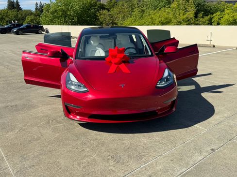 Used 2023 Tesla Model 3 Standard Range RWD image 35