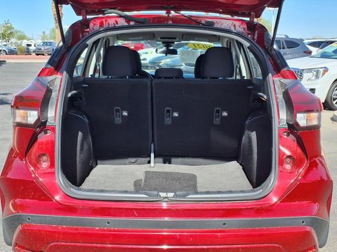 Used 2021 Nissan Kicks SV w/ Exterior Package image 11