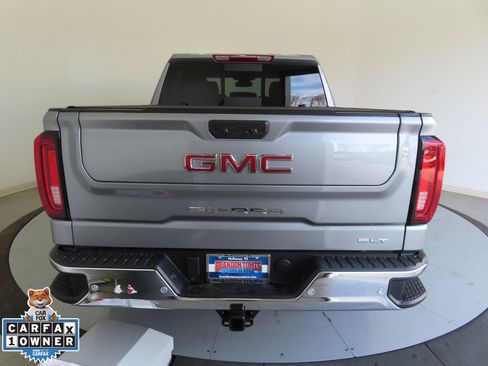 Used 2026 GMC Sierra 1500 SLT image 5