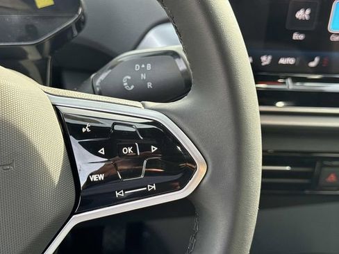 New 2026 Volkswagen ID.4 Pro image 17