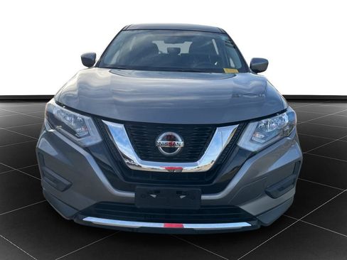 Used 2018 Nissan Rogue S image 8