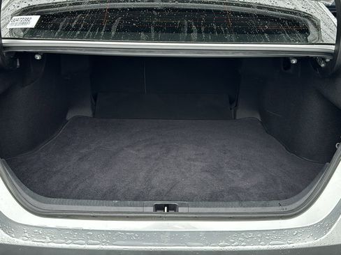 Used 2021 Toyota Camry SE w/ Carpet Mat Package (TMS) image 19