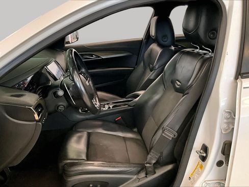 Used 2017 Cadillac ATS V w/ Luxury Package RWD image 7