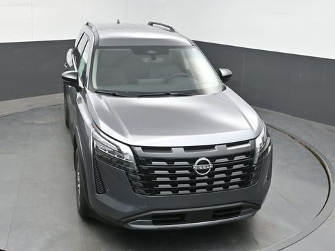 New 2026 Nissan Pathfinder SL FWD image 32