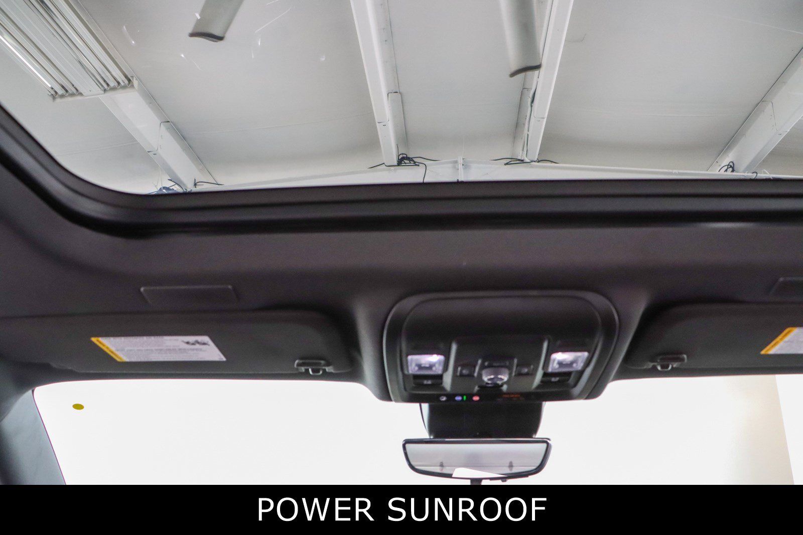 Used 2025 Chevrolet Tahoe High Country w/ Sun And Tow Package AWD/4WD image 22