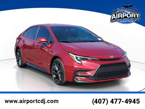 Used 2024 Toyota Corolla SE image 1