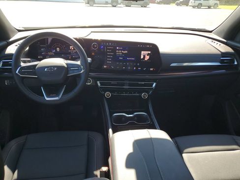 Used 2026 Chevrolet Traverse Z71 w/ Driver Confidence Package AWD/4WD image 12