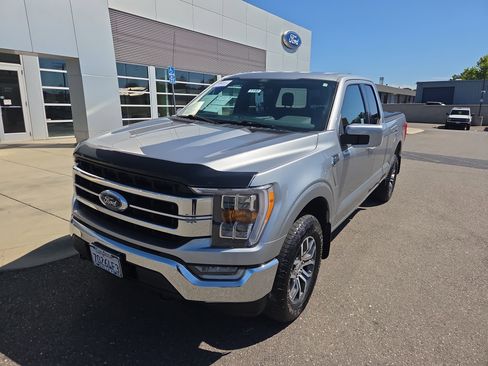 Used 2021 Ford F150 Lariat w/ FX4 Off-Road Package AWD/4WD image 1