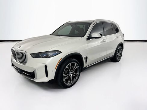 Used 2025 BMW X5 sDrive40i w/ Premium Package RWD image 1