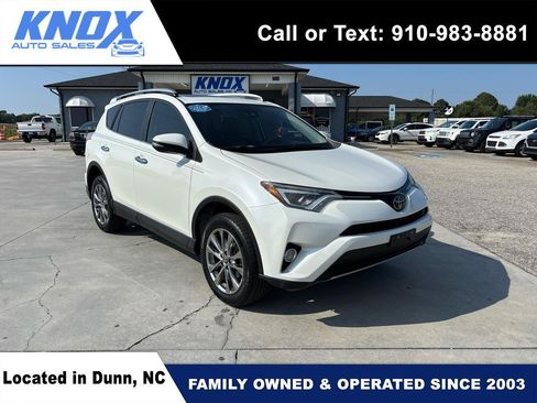 Used 2018 Toyota RAV4 Limited FWD image 1