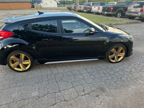 Used 2015 Hyundai Veloster Turbo image 5