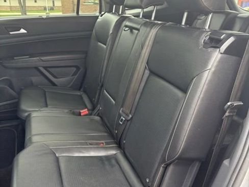 Used 2021 Volkswagen Atlas SE w/ Towing Package AWD/4WD image 28