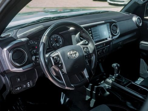Used 2023 Toyota Tacoma TRD Off-Road AWD/4WD image 16