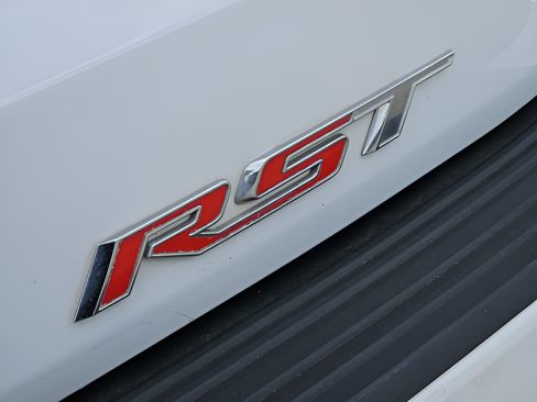 Used 2023 Chevrolet Suburban RST w/ Sport Performance Package AWD/4WD image 32
