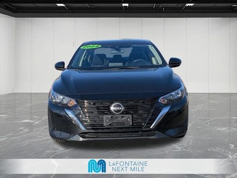Used 2024 Nissan Sentra SV FWD image 8