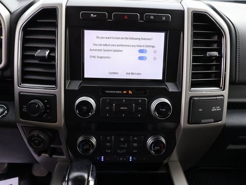 Used 2020 Ford F150 Lariat w/ Equipment Group 502A Luxury image 28