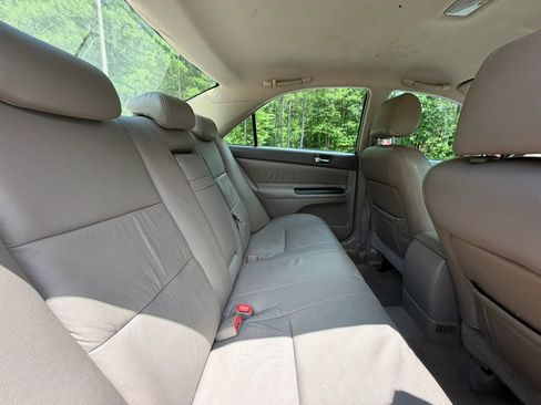 Used 2005 Toyota Camry LE FWD image 23