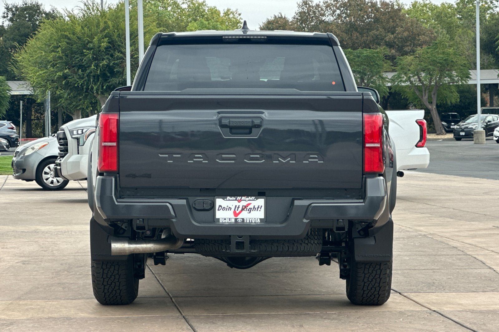 New 2026 Toyota Tacoma TRD Off-Road AWD/4WD image 5