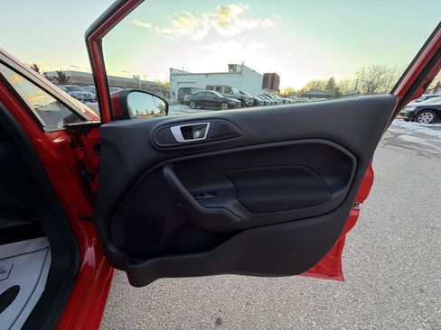 Used 2015 Ford Fiesta SE w/ Comfort Package image 23