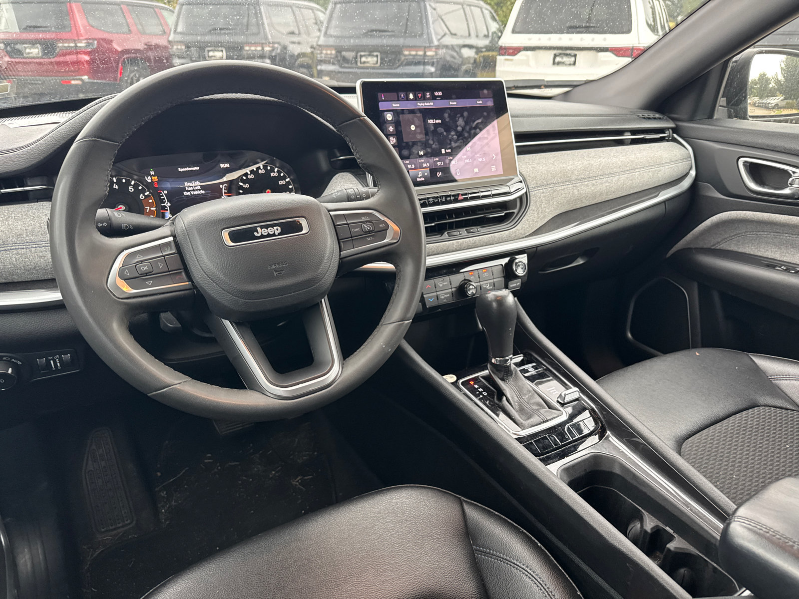 Used 2024 Jeep Compass Latitude AWD/4WD image 22