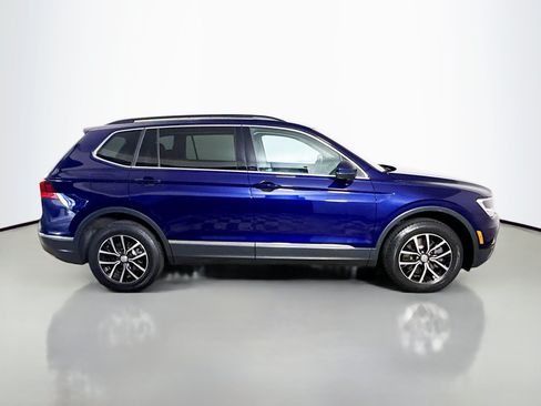 Used 2021 Volkswagen Tiguan SE FWD image 11