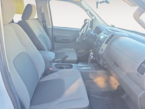 Used 2013 Nissan Xterra S image 15